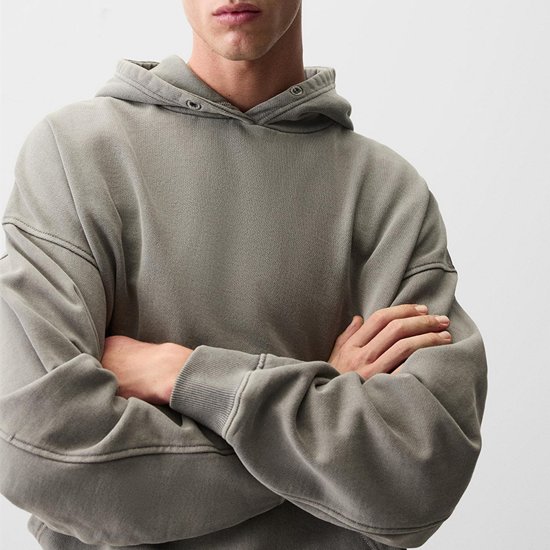 hongfeng offers washed crewneck sweatshirt designs with unique styles for fashion-forward individuals.